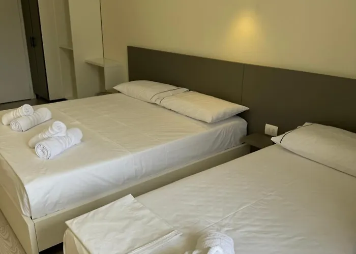 Meraki Hotel *