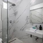 Meraki Hotel *