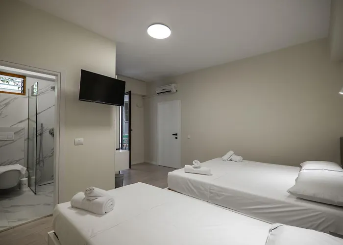 Meraki Hotel *